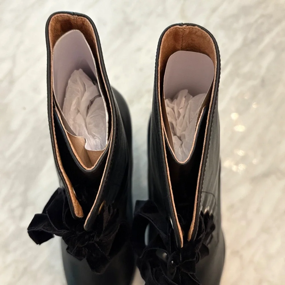 Anthropologie‎ Matiko Emma Lace-Up Lug Sole Block Heel Boot Black 39 NIB